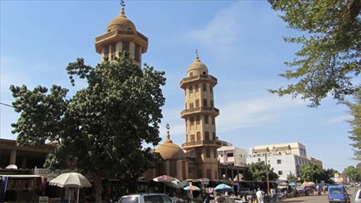 Burkina Faso: Le grand Imam de Ouagadougou, Cheick Aboubacar Sana refoulé de la grande mosquée de Ouagadougou par des manifestants