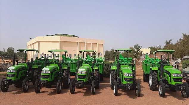 Bobo-Dioulasso : le conseil régional dote les coopératives agricoles  en matériel  d’une valeur de 120 000 000 de francs CFA environ.