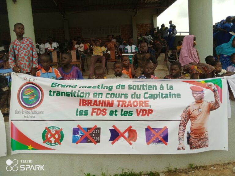 BANFORA : Les Jeunes Panafricanistes soutiennent la transition et les forces combattantes.