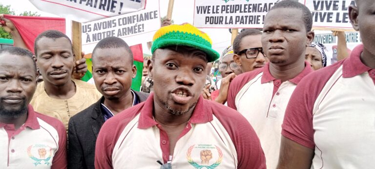 Meeting de soutien à la transition à Bobo-Dioulasso : Le mouvement « Pour la patrie ou rien » lance un message fort.