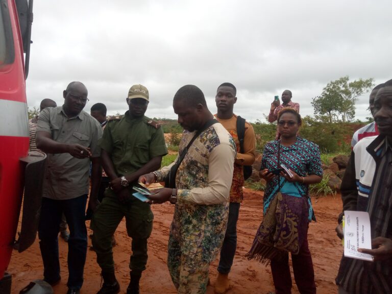 Délégation Spéciale de Bobo-Dioulasso:  Adama BIDIGA oblige les transporteurs des agrégats à payer la taxe