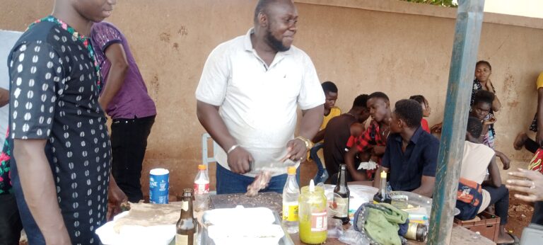 Portrait: Idrissa SANOU,un Professeur de Français  à multiples fonctions