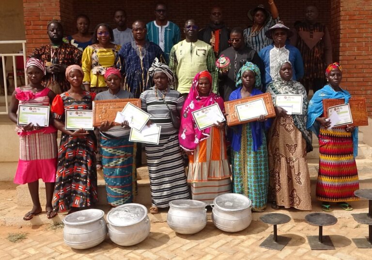 A Banfora : 114 femmes sont en compétition pour décrocher le premier prix de la première édition du métier des artisans