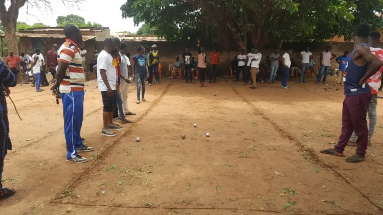 Banfora/sport : Compétition de pétanque du club Ke Ba I”Naa, l’équipe Ronier des Cascades sacré championne