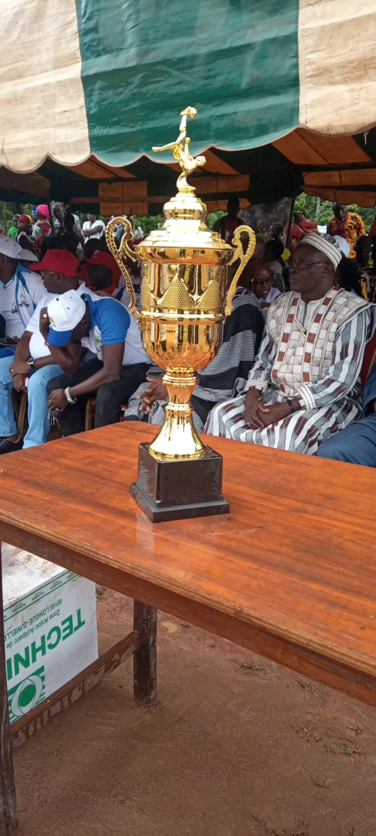 Diarabakoko/Sport : L’équipe de la « Nouvelle Génération » remporte le trophée