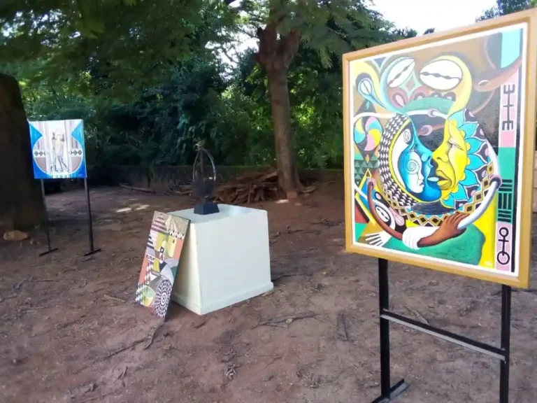Bobo/Art Plastique : Une association lance  met en place en place une exposition « Yiriwa »